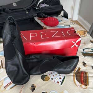 Capezio Jazz Shoes